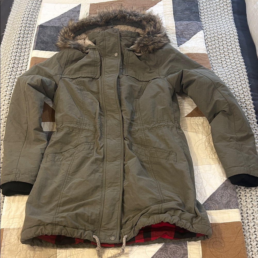 Eddie Bauer women’s winter jacket